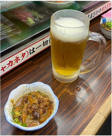 写真:神戸三宮の高架下街